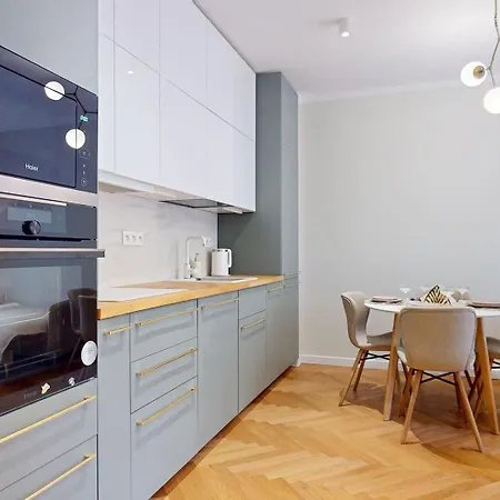 Moss Lazienki Park * 바르샤바