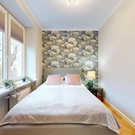 Moss Lazienki Park * Warszawa