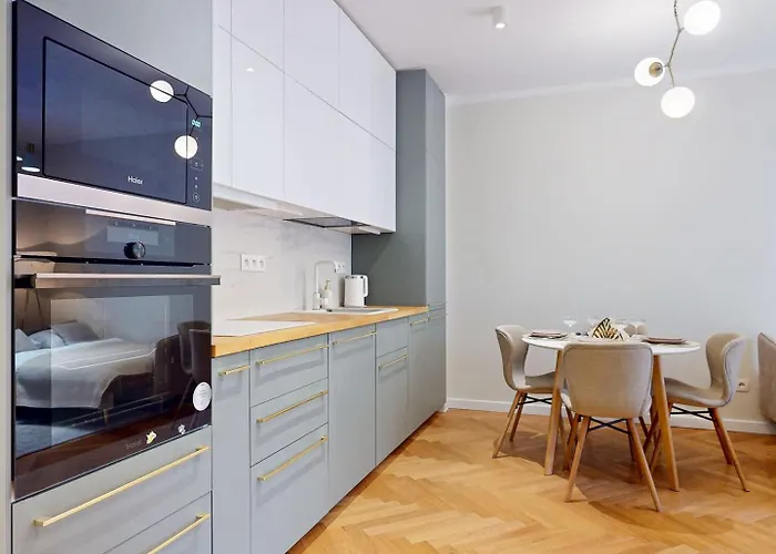 Moss Lazienki Park * Warszawa